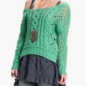 Free People Chunky Cable Knit Sweater - EUC